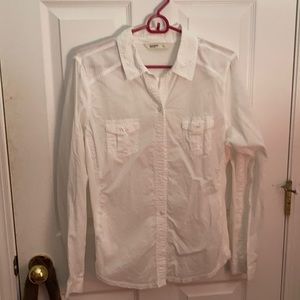 White Old Navy Button Down Never Been Worn